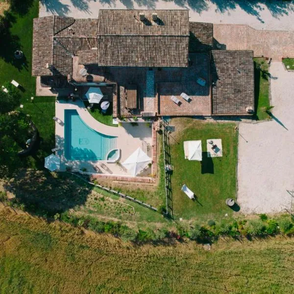 Azzurro di Vallepietra, hotel Camporotondo di Fiastronéban