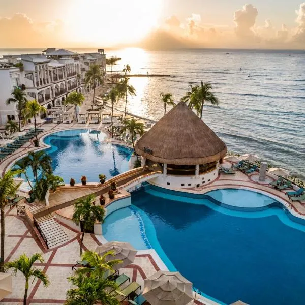 Wyndham Alltra Playa del Carmen Adults Only All Inclusive, hotel di Playa del Carmen