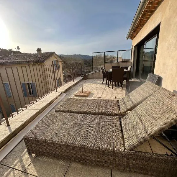 Grand'Rue Malaucène, hotel v destinaci Malaucène