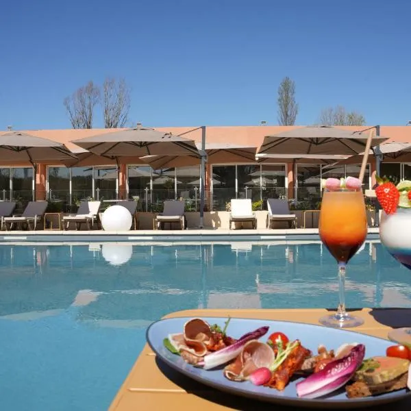 Hôtel Mount Venturi - Aix-En-Provence Sainte-Victoire - Bar & Restaurant & Padel – hotel w mieście Rousset