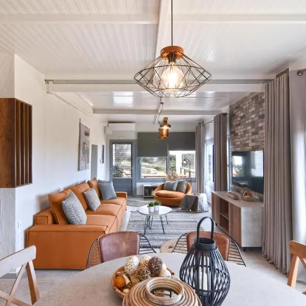 Nino's Country House, hotel in Provatas