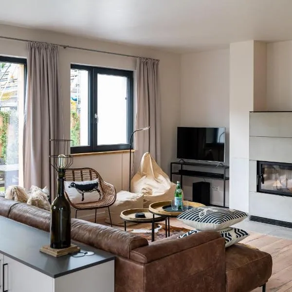 Wellnesshaus "Strandflieder" mit Sauna, Kamin & Terrasse - ruhig & stilvoll in Zingst, hotel v mestu Zingst