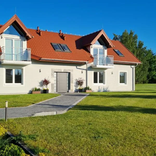 Villa Sadula - Apartamenty na Mazurach, hotelli kohteessa Stare Sady