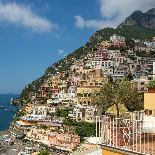 Hotel L'Ancora: Positano'da bir otel