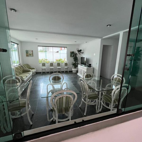 Apartamento no Guarujá Enseada a beira mar, ótima localidade e com ar condicionado - Foto 5