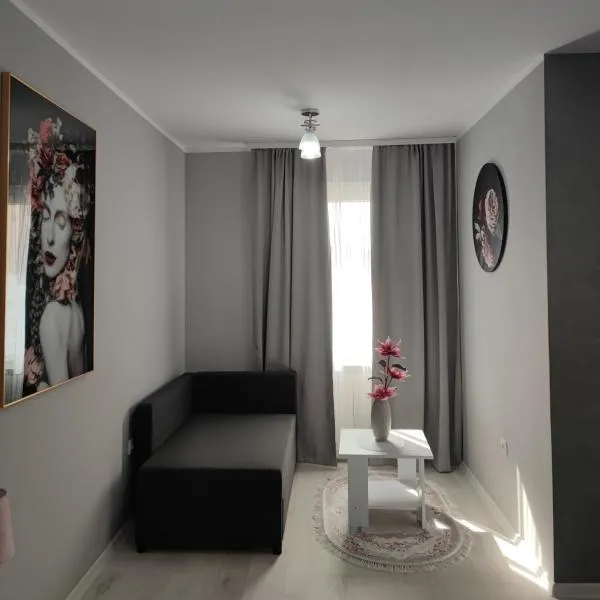 Flora Apartment, hotel v destinaci Surčin