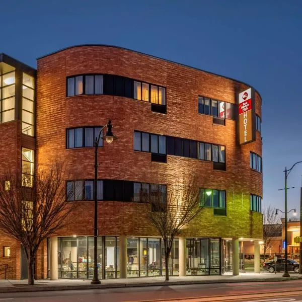 Best Western Plus Philadelphia Airport South - at Widener University, hotel v destinaci Chester