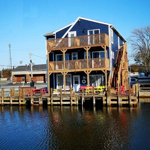 The Inn at Fisherman's cove, hotel in Three Fathom Harbour