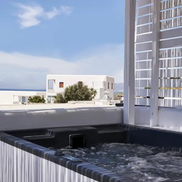 Periscope Suite Private Jacuzzi by Monocle, hotel in Drafaki