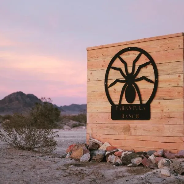 Tarantula Ranch Campground & Vineyard near Death Valley National Park, hotel v mestu Amargosa Valley