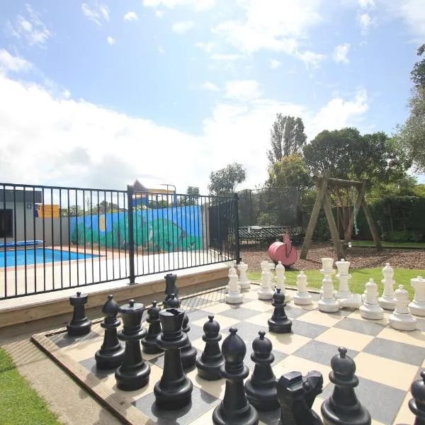 New Plymouth TOP 10 Holiday Park, hotel in New Plymouth