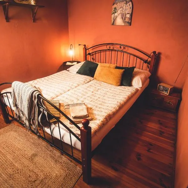 Pension Cert a Kaca, hotel v destinaci Český Krumlov