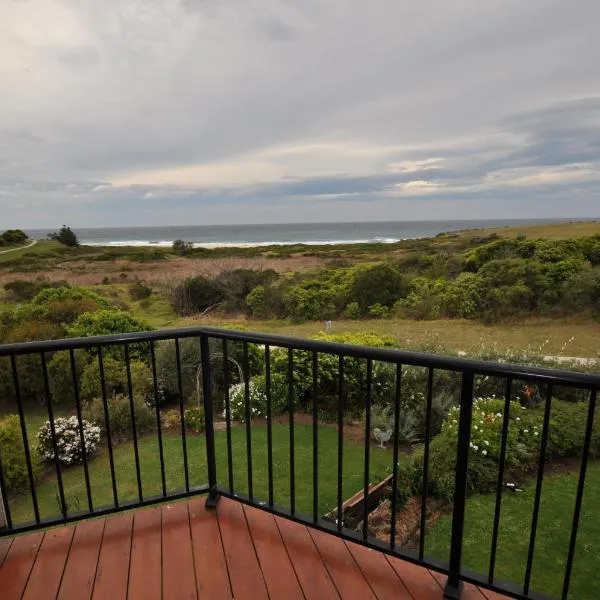 Beachfront Apartments, hotel v destinaci Narooma