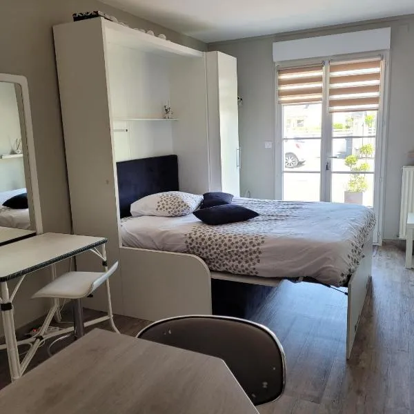 CHANGÉ, 10mn LE MANS 72 – hotel w mieście Changé