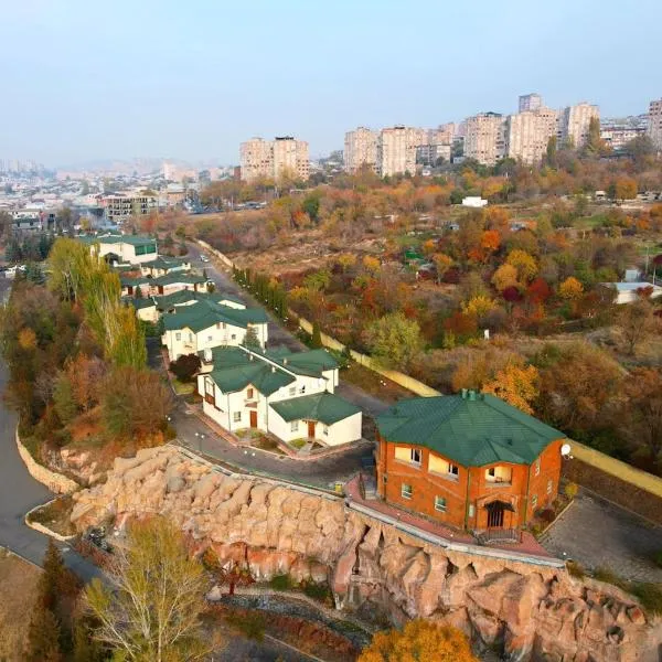 Armenian Village Park Hotel & FREE Water Park, GYM, hotel v Jerevanu