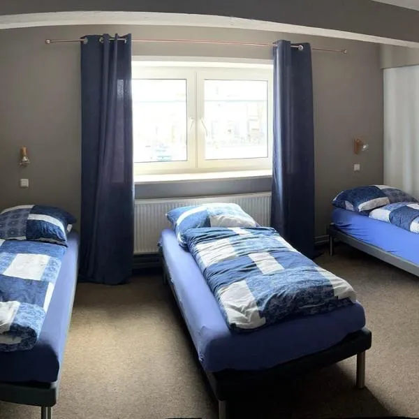 Hostel Fehmarn Mehrbett-Zimmer, hotel v destinaci Fehmarn