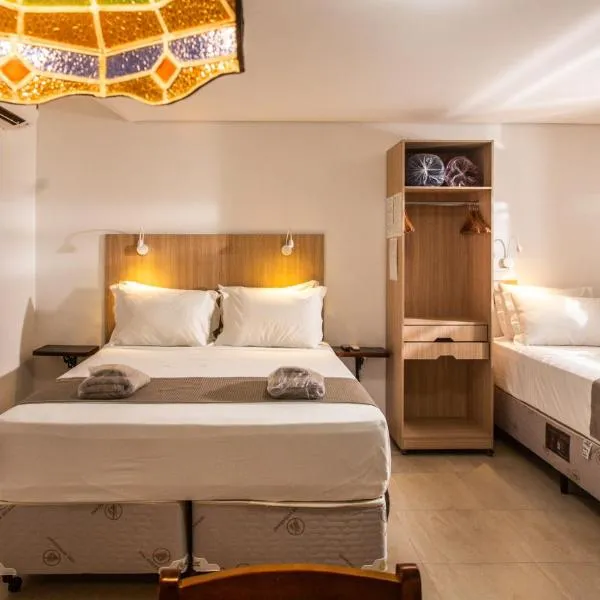 Hotel Chalet Monet - Granja Vianna, hotel in Cotia