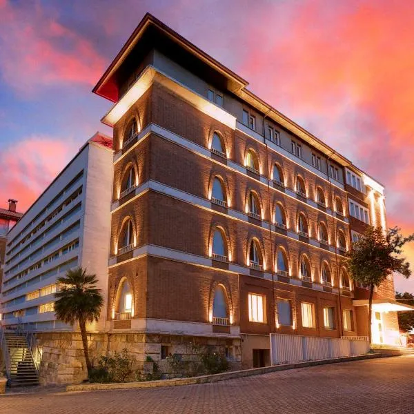 San Francesco Hotel, hotel Loretóban