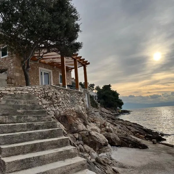 Seaside Cottage Maslina, hotel v destinaci Gdinj