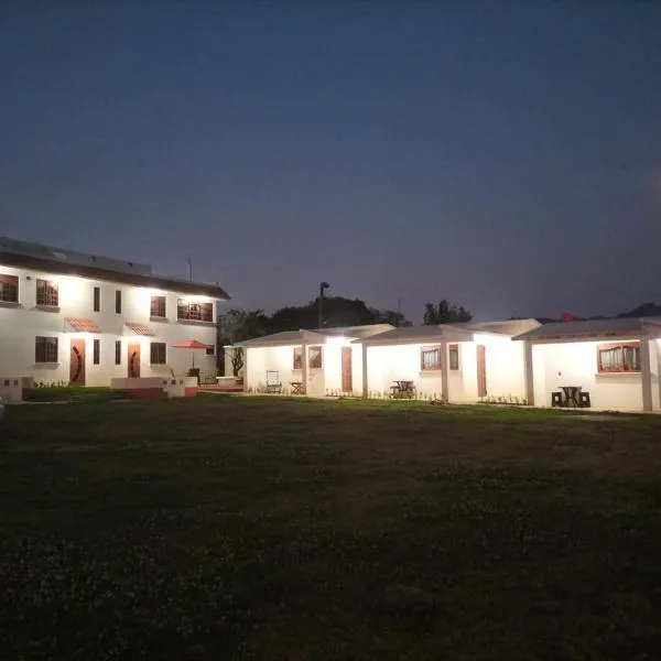 VILLAZOL CABAÑAS, hotel v destinaci Zacatlán