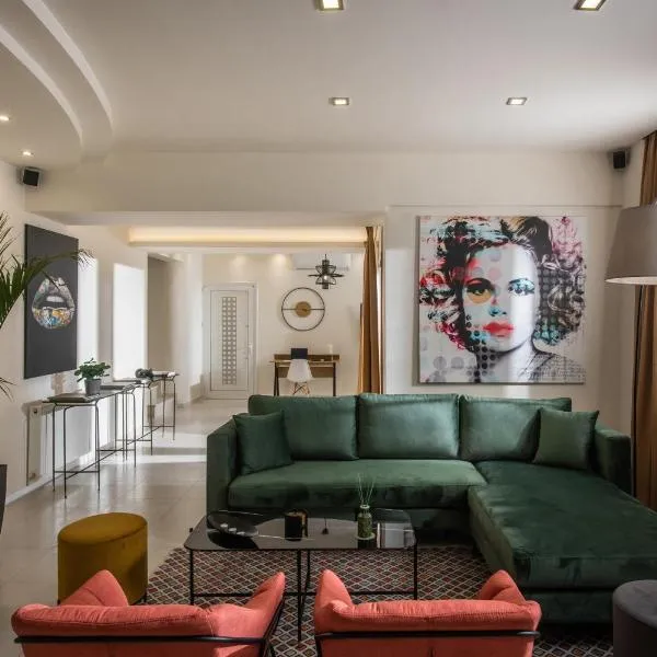 Maison De Mare, 4BR Central Luxury Beach Residence, hotel v Hersonissose