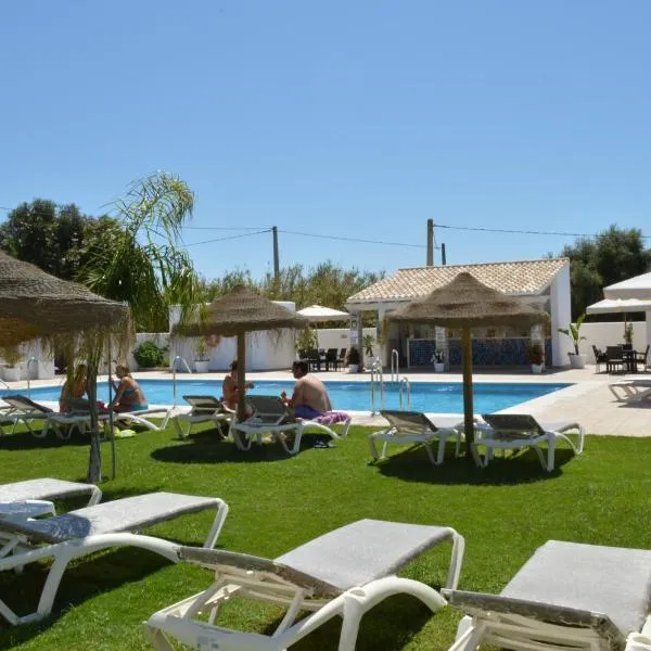 Hostal El Capi, hotel v destinácii Zahora