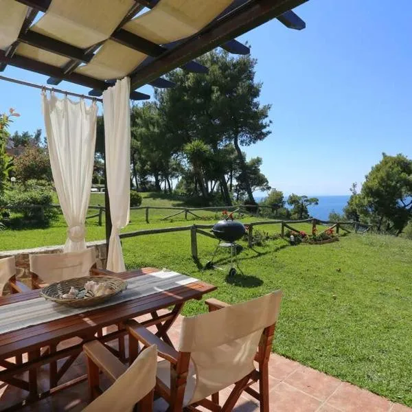 Beautiful view villa in Possidi, Halkidiki, hotel di Kalandra