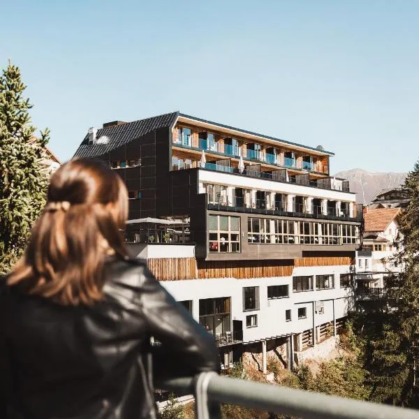 ALFA hotel, hotel em Serfaus