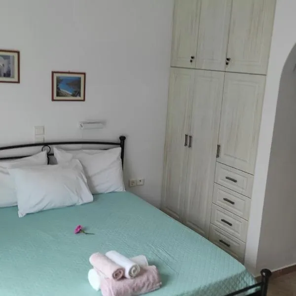 Delfinaki studio, hotel v destinaci Lionas