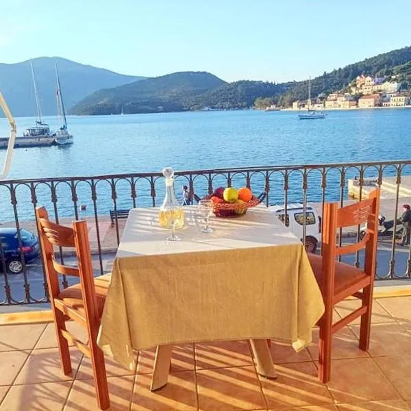 Lourantos Bayside Apartments, hotel v destinaci Ithaka