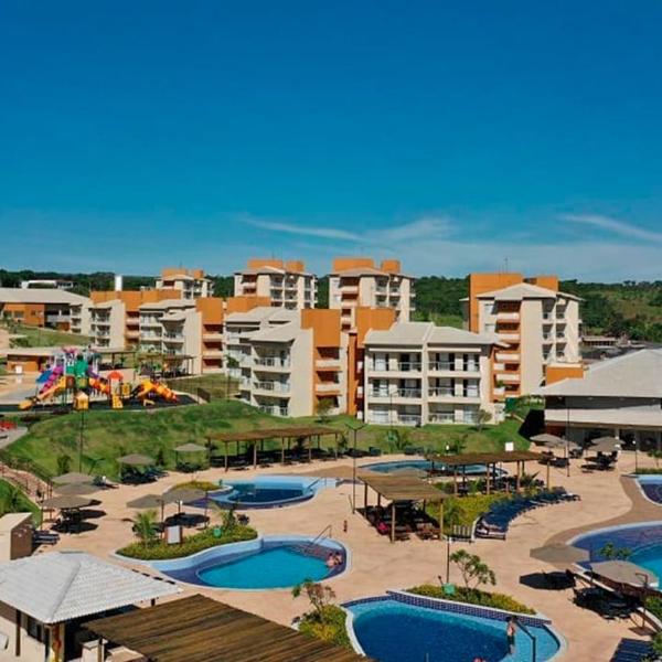 Apartamento em Caldas Novas - Estrutura de Resort localizado a beira do Lago Corumbá V
