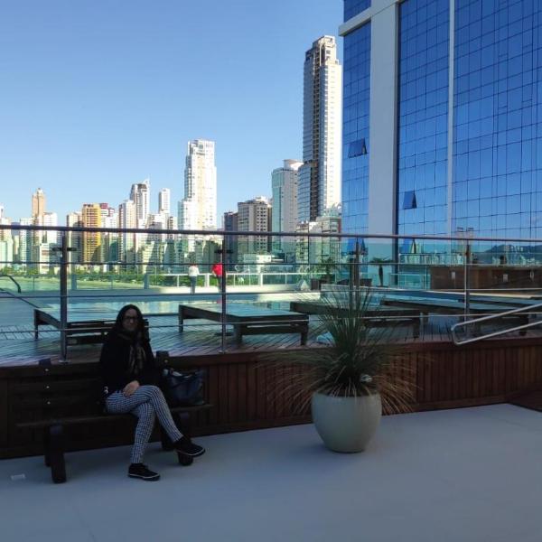 LOFT Prédio frente MAR Garagem Piscina Academia Portaria 24 h