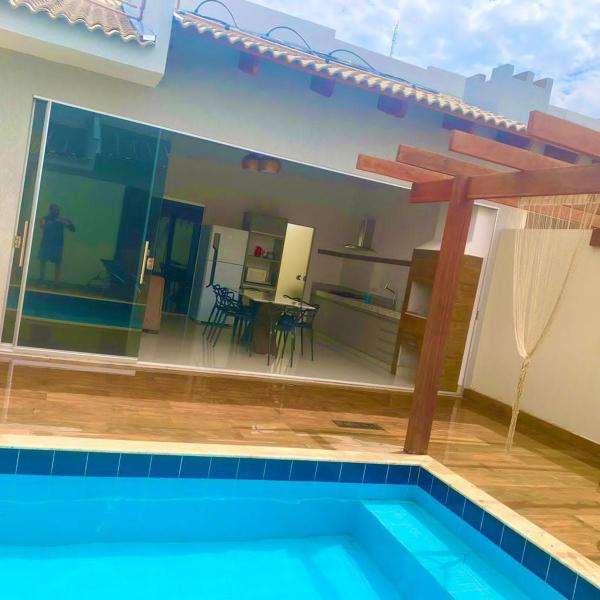 Casa com piscina e duas suítes perto do Parque Lagoa Quente