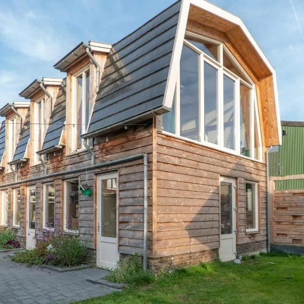 klein polderhuis - bollenschuur, hotel en Roelofarendsveen