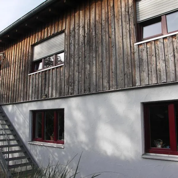 Ferienwohnung Mattheiser Weiher, hotel em Trier