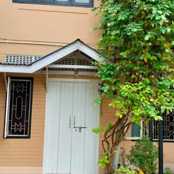 ์ํ์ ์์นํ ํธํ
John's Home Stay, Imphal, Manipur