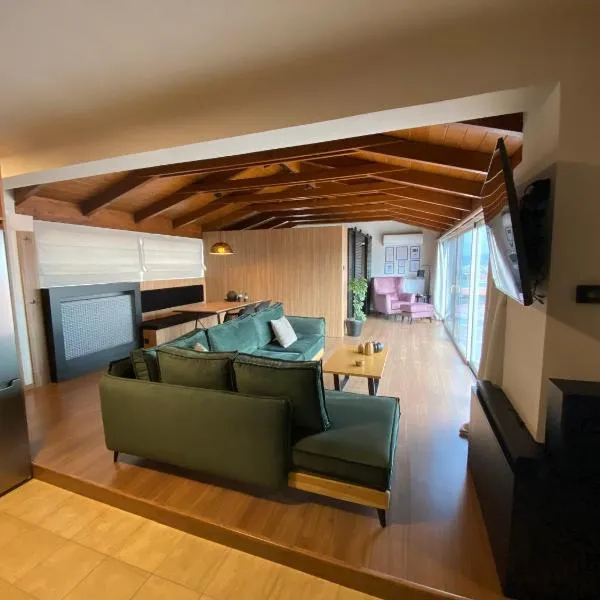 Apollon Loft, hotel v destinaci Chalkis