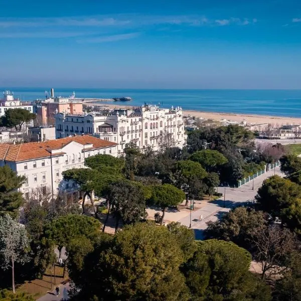 Residenza Parco Fellini, khách sạn ở Torre Pedrera