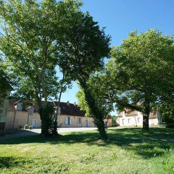 Chambres d'hôtes du Bistrot des écuries, hotel v destinaci Cour-Maugis-sur-Huisne