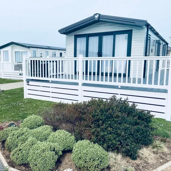 new Perran holiday resort, Hotel in Newquay