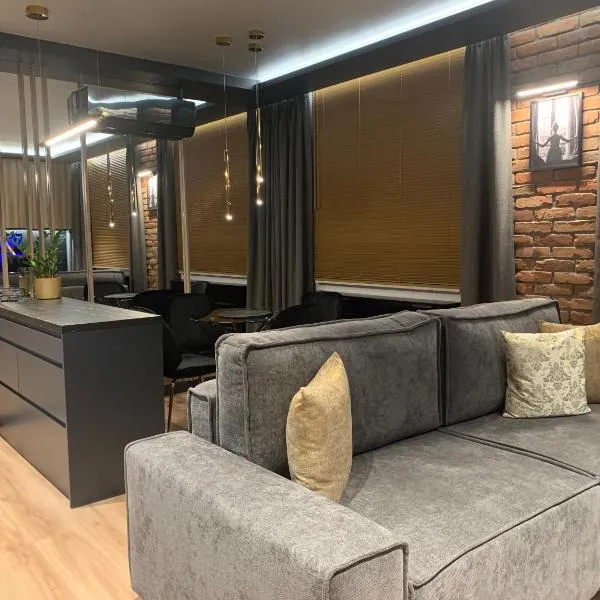 Luxury Apartament Wyszyńskiego, hotel in Radom