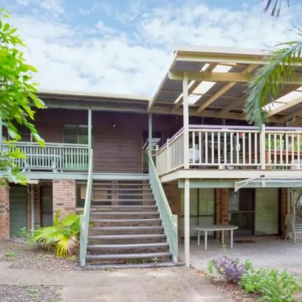 33 Cooloola Drive Rainbow Beach, ξενοδοχείο σε Rainbow Beach