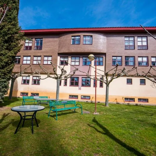 RESIDENCIA HOSPITAL DEL REY, hotel v destinaci Burgos