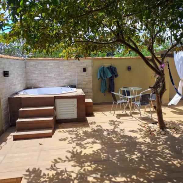 CASA COM SPA DE HIDRO, AQUECEDOR E CROMOTERAPIA A 1,0 kM DO CENTRO