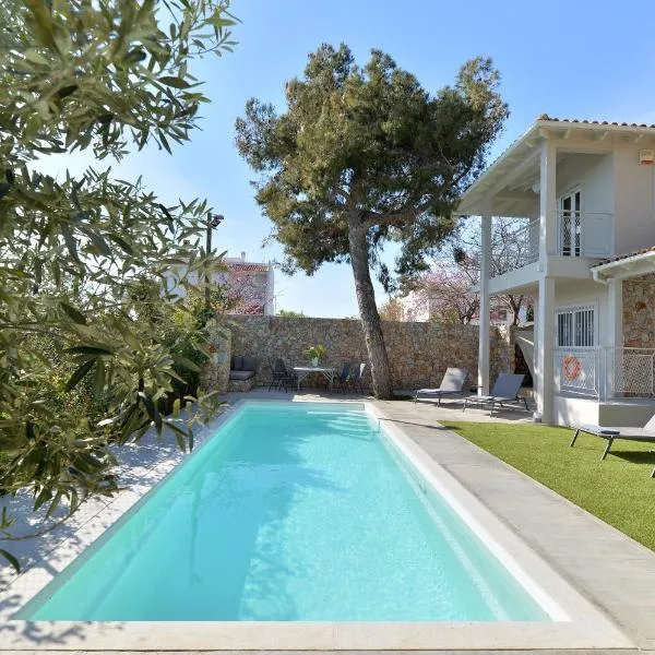 Lagonisi luxurious residence Ruby's Pool Villa، فندق في لاغونيسي