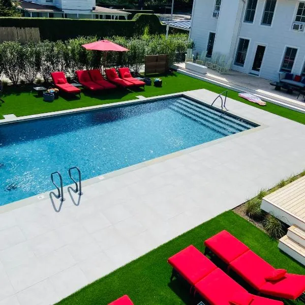 Seven Resort Style Inn near Beach, hotell sihtkohas Shelter Island Heights