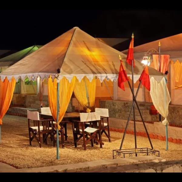 The Mama's Resort & Camp, hotel di Jaisalmer