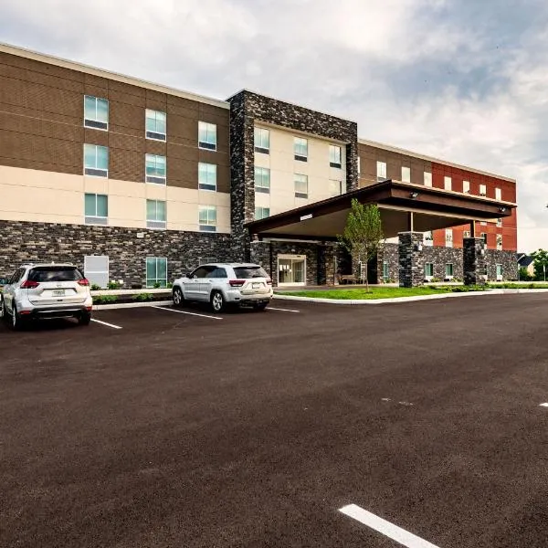 Holiday Inn Express & Suites Dayton East - Beavercreek, хотел в Бийвъркрийк