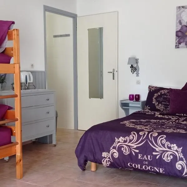Le Petit Moulin Tournesol BnB, hotel v destinaci Sainte-Soline