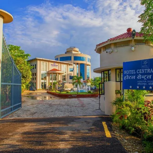 Hotel Central Plaza: Kohalpur şehrinde bir otel